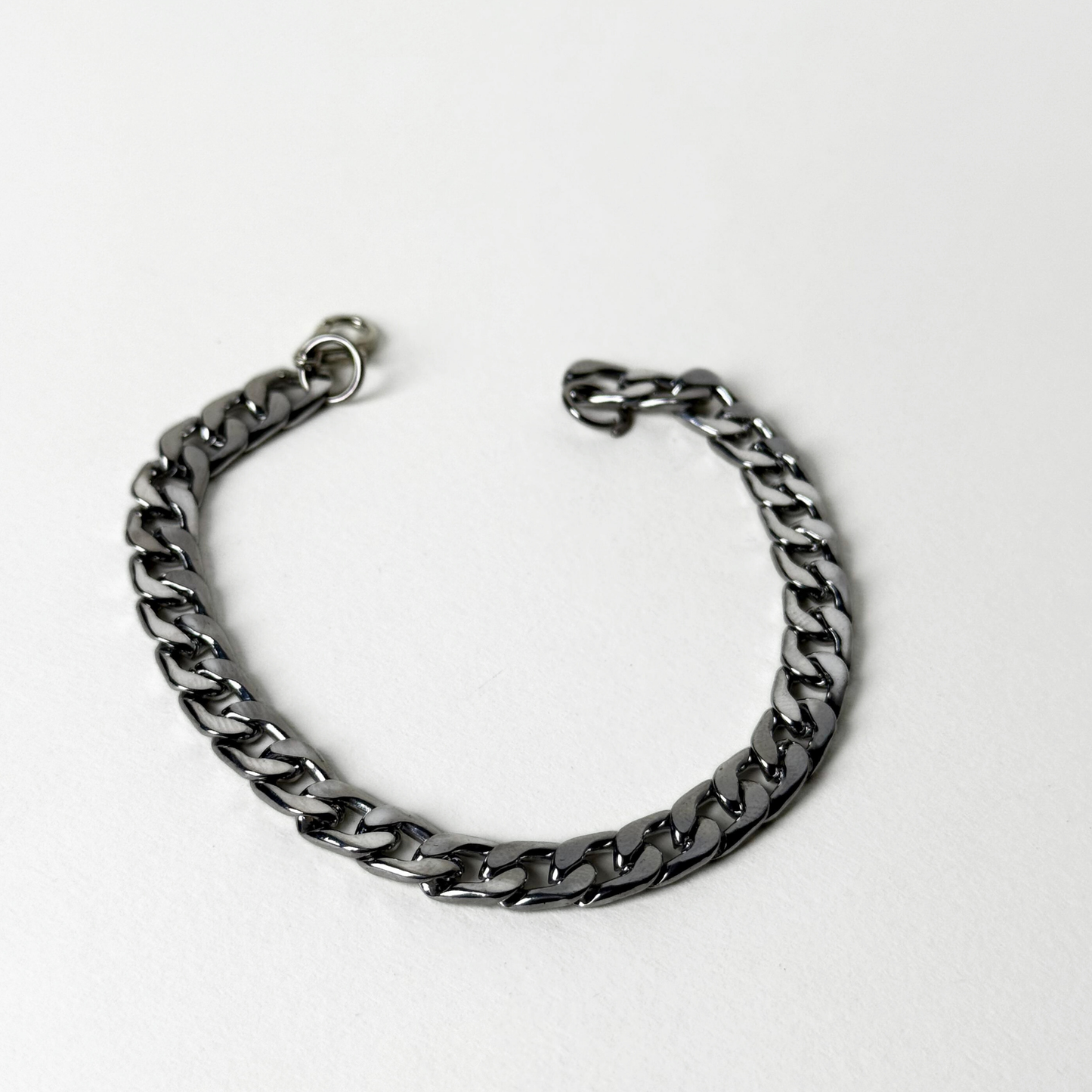 Bold Hand Bracelet For Men and Women