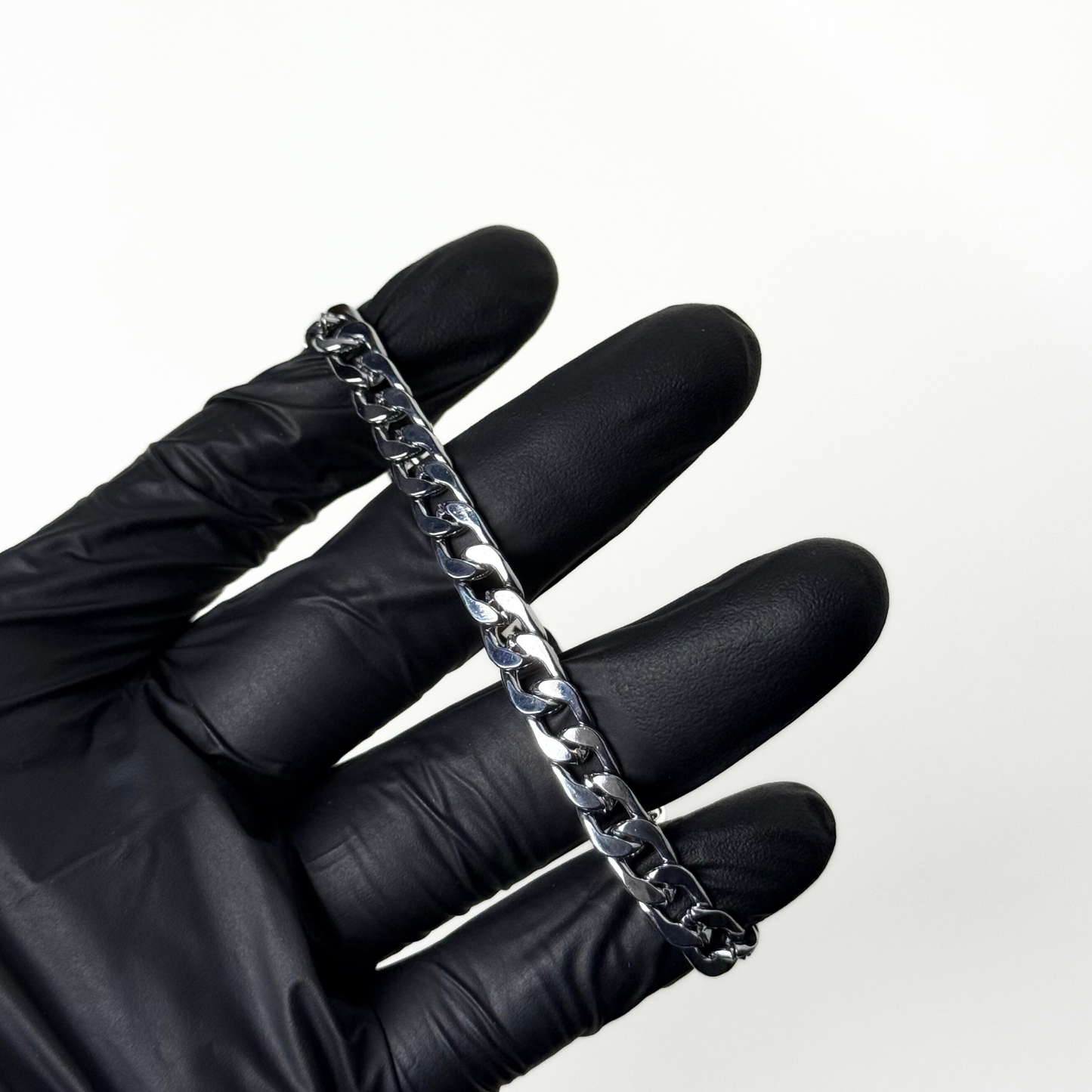 Bold Hand Bracelet For Men and Women